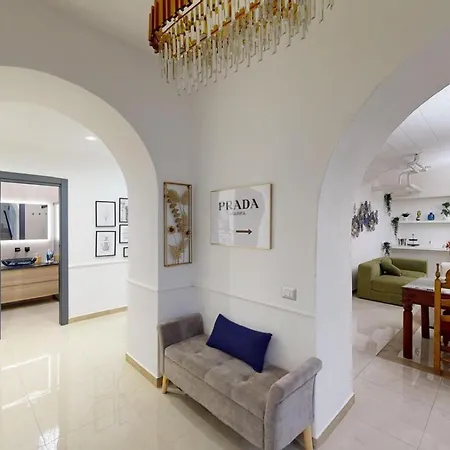 בית נופש Colosseo Splendido Lusso 180 Mq רומא